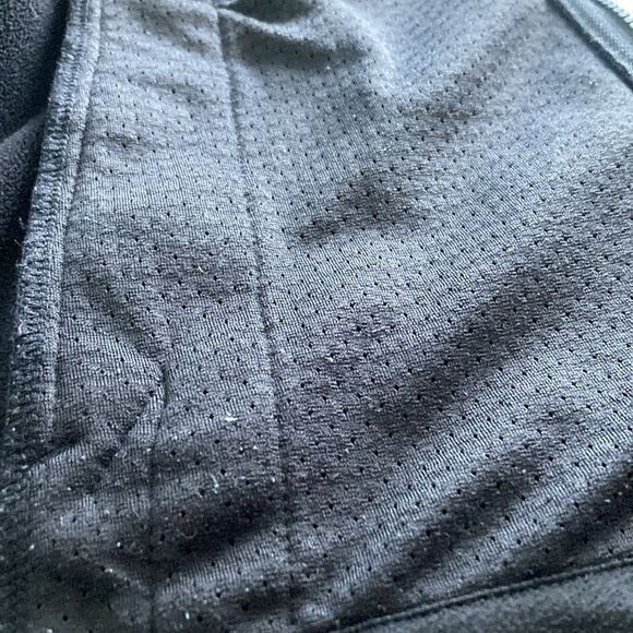 The North Face Soft Shell Black Women’s Jacket Size Large Water Wind Resistant L - Picture 12 of 14